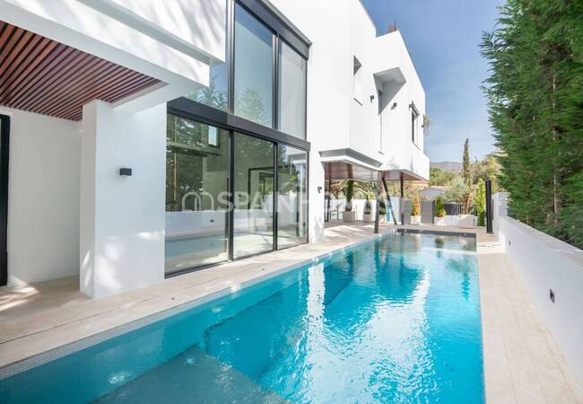 Престижные Виллы на Берегу Моря в Марбелье 8