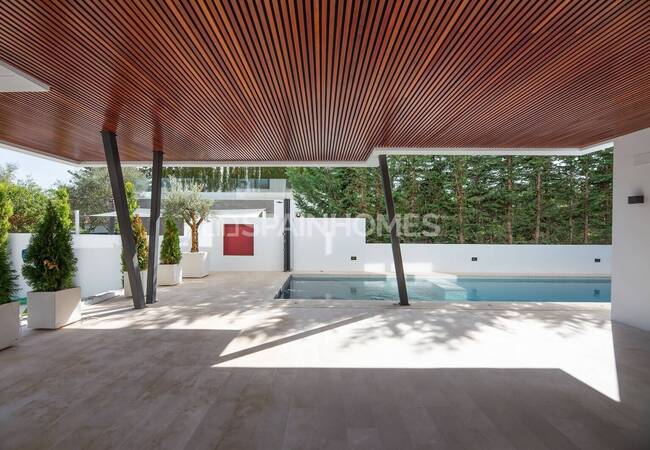 Престижные Виллы на Берегу Моря в Марбелье 11