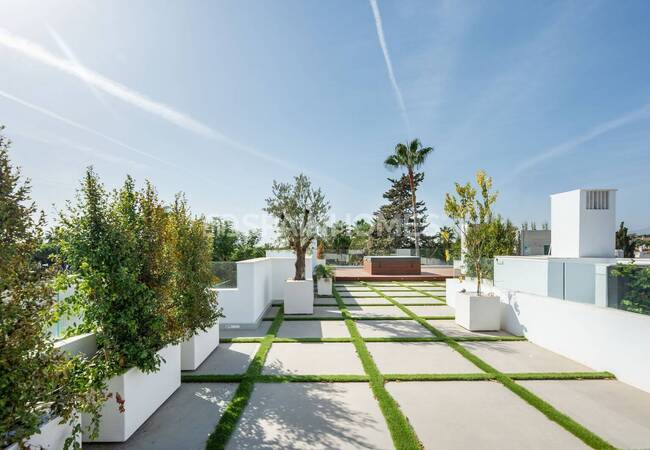 Престижные Виллы на Берегу Моря в Марбелье 15