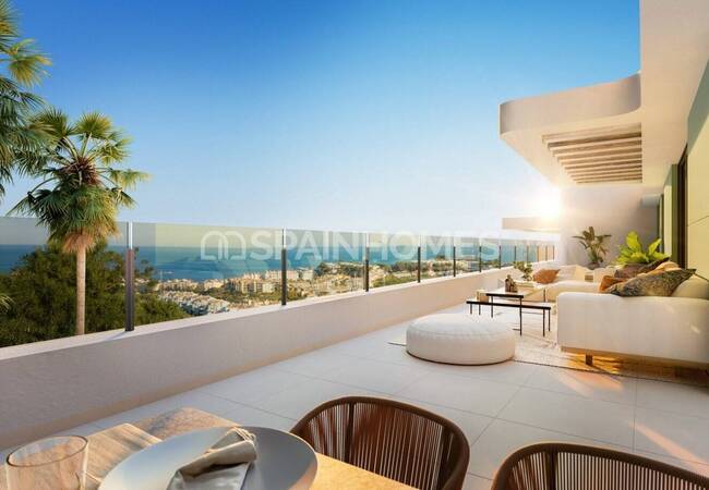 Golfside Properties in a Sought After Area of Mijas 11