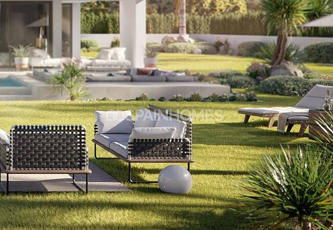 Well-located Luxury Sea View Detached Villas in Manilva 6