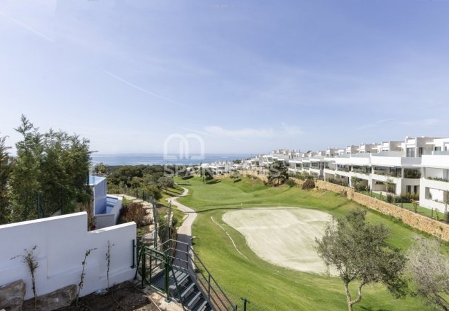 Marbella’da Avantajlı Konumda Taşınmaya Hazır Golf Villaları 7