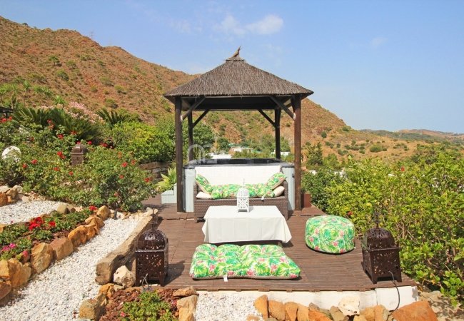 Well-located House at the Foot of the Mountains in Estepona 18