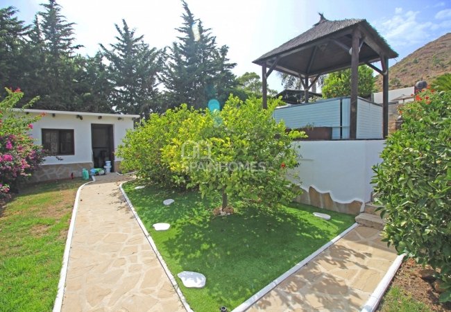 Well-located House at the Foot of the Mountains in Estepona 20
