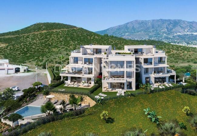 Beachside Homes Set on the Hill in Mijas Coast 2