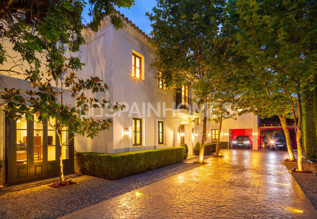 Exclusively Located Prestigious Property in Marbella 6