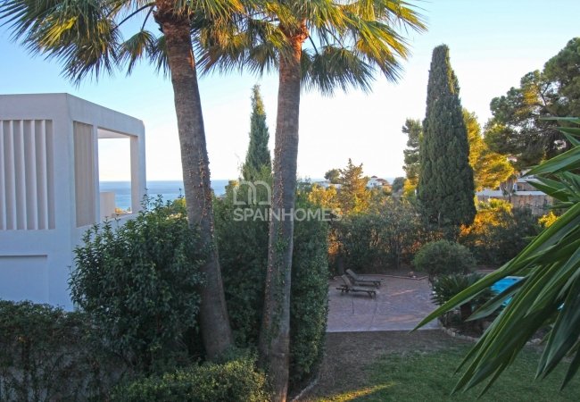 Maison Bien Située Dans Une Zone Convoitée À Benalmadena 18