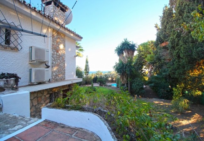 Maison Bien Située Dans Une Zone Convoitée À Benalmadena 7