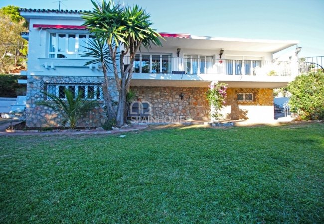Maison Bien Située Dans Une Zone Convoitée À Benalmadena 10