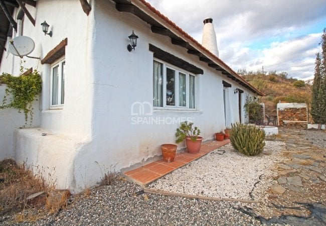 Benajarafe Málaga'da Sahile Yürüme Mesafesinde Kır Evi 7