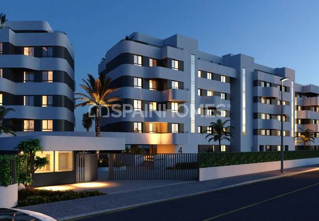 Prestigiosos Apartamentos Junto A La Playa En Venta En Torremolinos 7