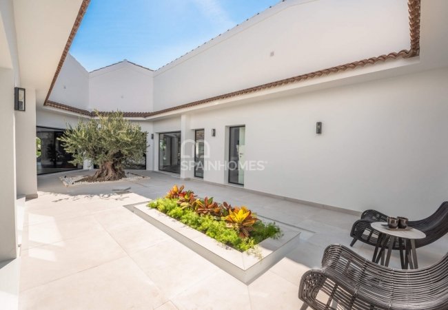 Verfijnde Villa Dichtbij Puerto Banus In Marbella Spanje 10