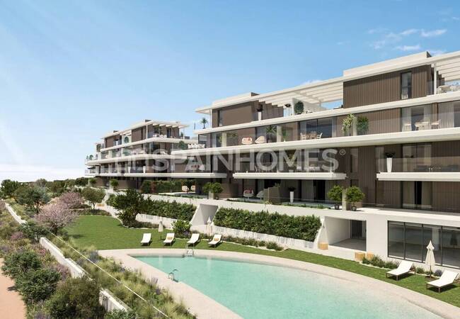 Málaga Estepona’da Plaja Yakın Modern Lüks Daireler 2