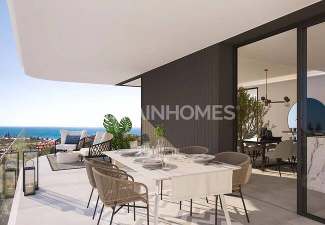 Málaga Estepona’da Plaja Yakın Modern Lüks Daireler 6