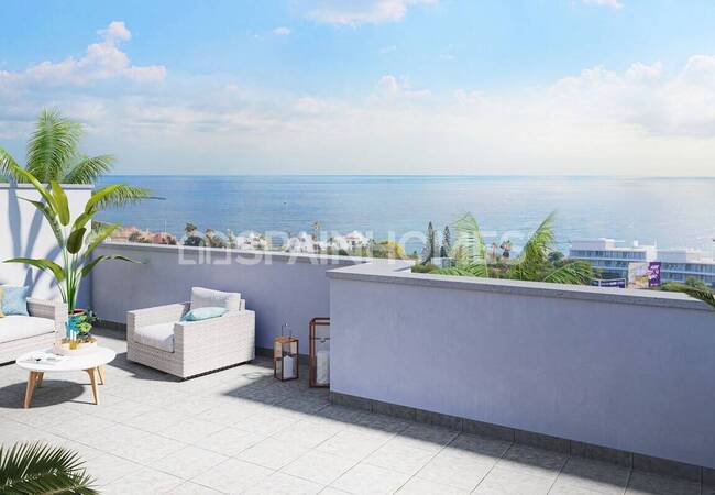 Sea View Holiday Apartments in a Popular Area of ​​estepona