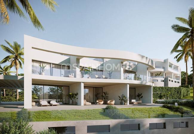 Calahonda Mijas’ta Doğu Dostu Yarı Müstakil Villalar 1