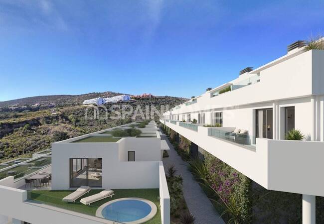 Contemporary Houses in a Privileged Area of Manilva 8