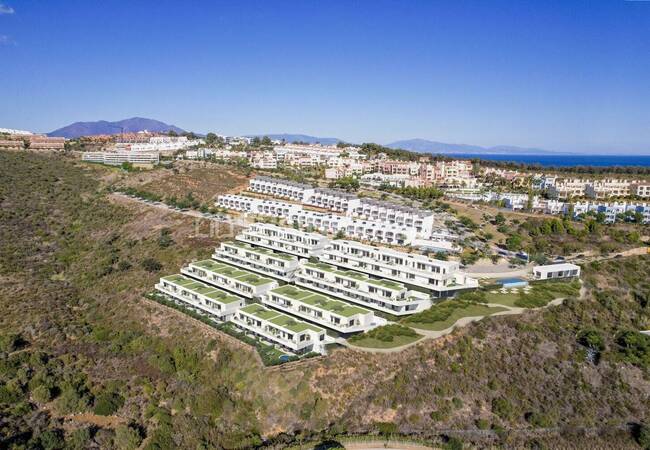 Viviendas Contemporáneas En Zona Privilegiada De Manilva 3