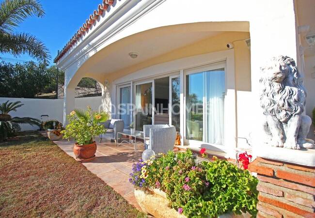 Benalmadena’da Elit Konumda Deniz Manzaralı Villa 13