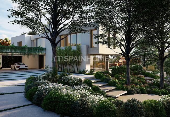 Greatly Located Villa in a Prestigious Area of Marbella 6