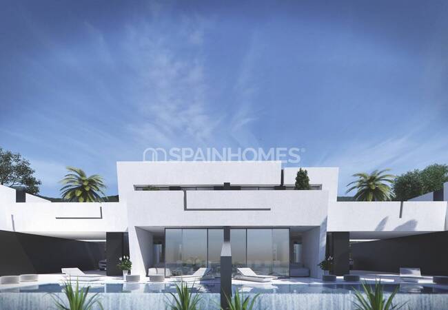 Well Located Villas on the Coast of Torre Del Mar Malaga