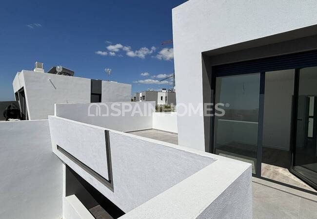 Well Located Villas on the Coast of Torre Del Mar Malaga 3
