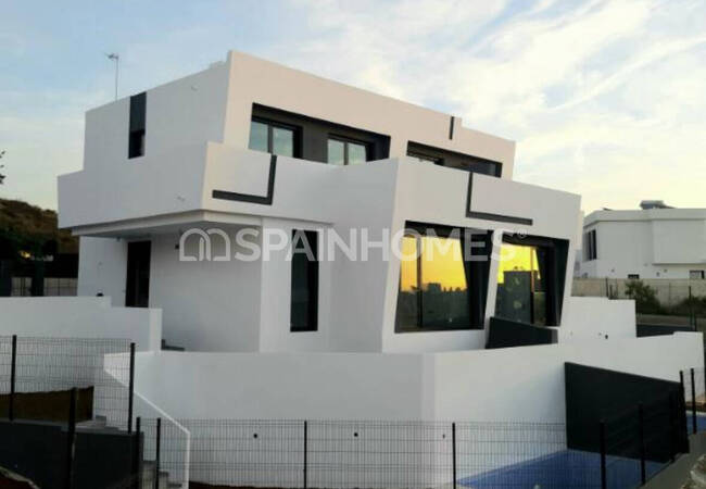 Well Located Villas on the Coast of Torre Del Mar Malaga 2