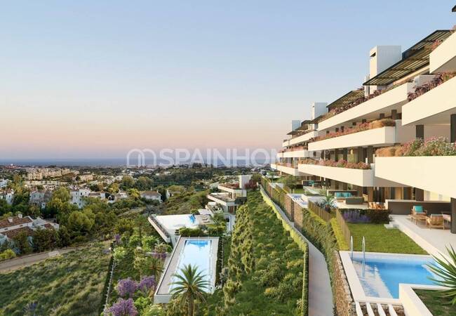 Apartamentos En Urbanización Con Amplias Instalaciones En Benahavis