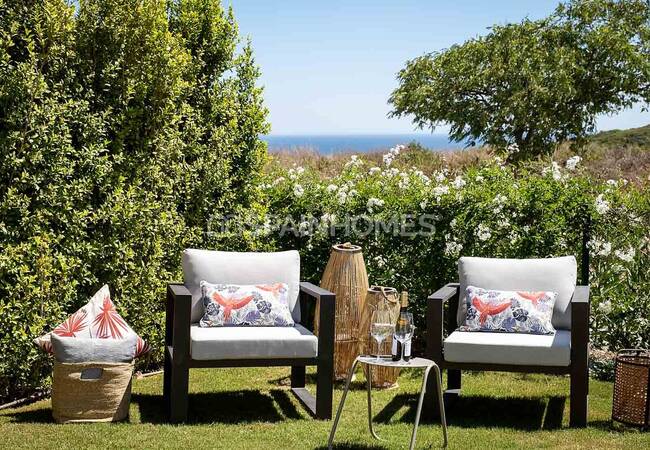 Ready to Move Contemporary Houses for Sale in Casares 10