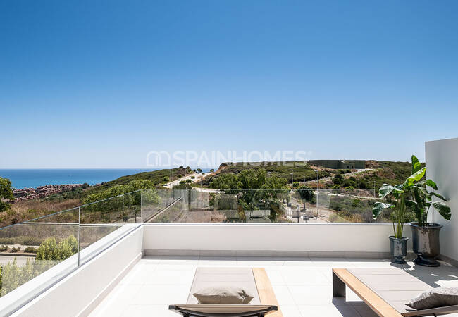 Ready to Move Contemporary Houses for Sale in Casares 5