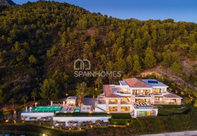 Exclusieve Villa Met Tijdloos Design Dichtbij Het Marbella Centrum 3