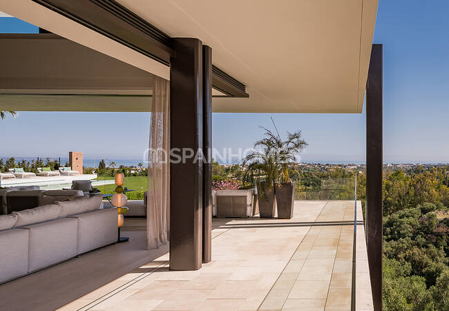 Ultra Luxe New Build Villa with Open Views in Benahavis 16