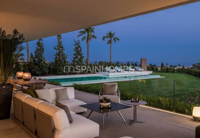 Ultra Luxe New Build Villa with Open Views in Benahavis 22