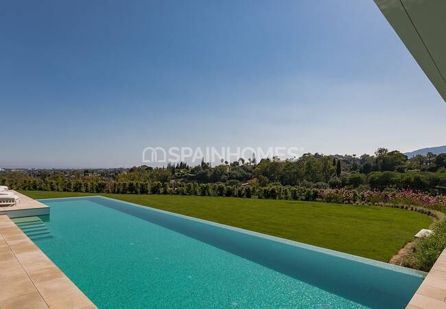 Ultra Luxe New Build Villa with Open Views in Benahavis 3