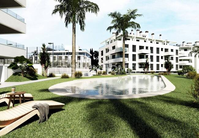 Mijas Calahonda'da Popüler Konumda Tatil ve Spor Mülkleri 4