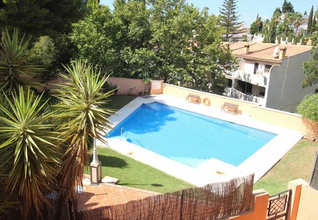 Well-located Townhouse with Large Terraces in Benalmadena