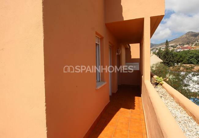 Well-located Townhouse with Large Terraces in Benalmadena 4