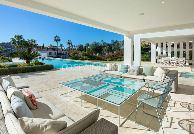 Villa with Beautiful Nature and Golf Views in Marbella Spain