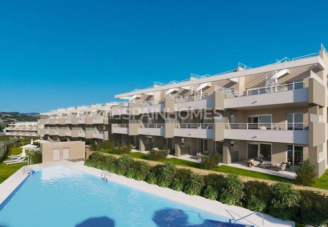 New Build Golf Apartments Surrounded by Nature in Estepona 1