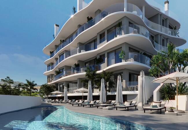 Sea View Apartments in a Complex with Pool in Torremolinos 1