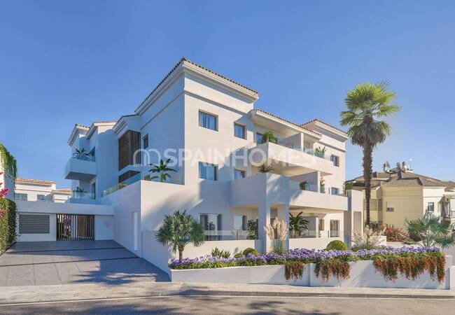 Stylish Apartments with Mountain and Sea Views in Fuengirola
