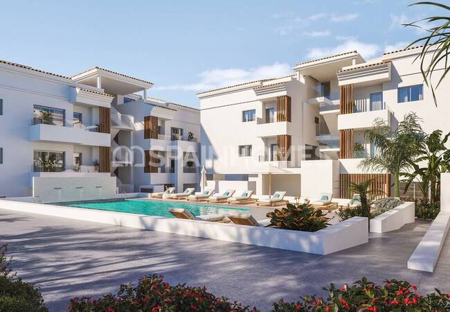Stylish Apartments with Mountain and Sea Views in Fuengirola 3