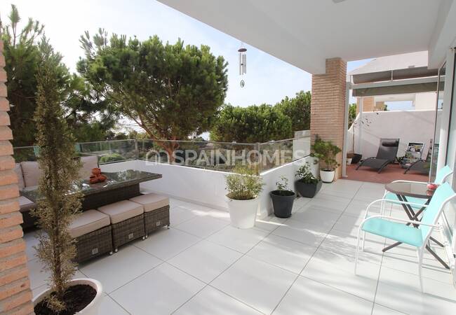 Sea View Villa in a Complex with Infinity Pool in Benalmadena 6