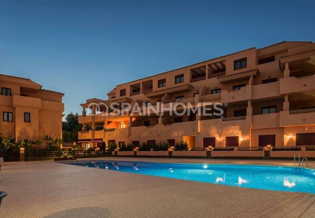 Apartments in Benahavis Surrounded by Golf Courses and Greenery 5