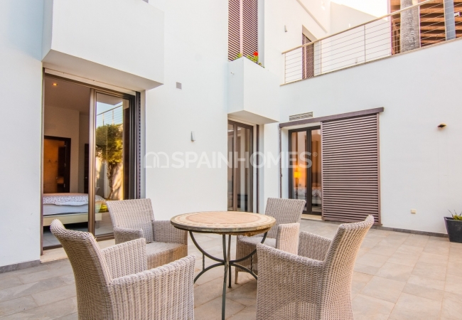 Villa with Picturesque Sea View in Ojen Close to Golf and Beach 13