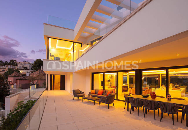Villa Avec Riches Facilités Près De Puerto Banus À Benahavis 8