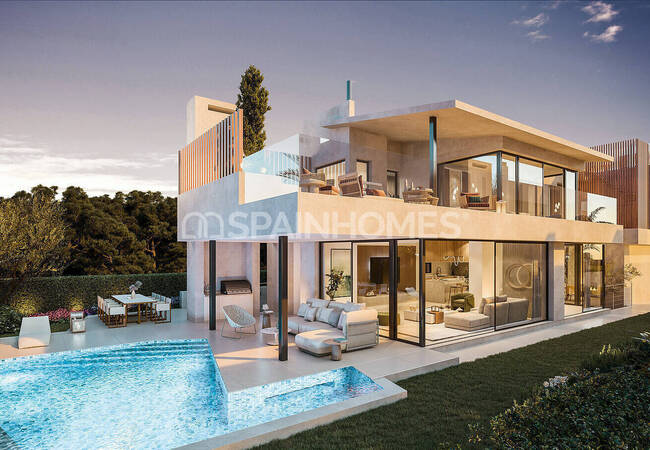 Greatly Designed Villas with Sea Views in Fuengirola 1