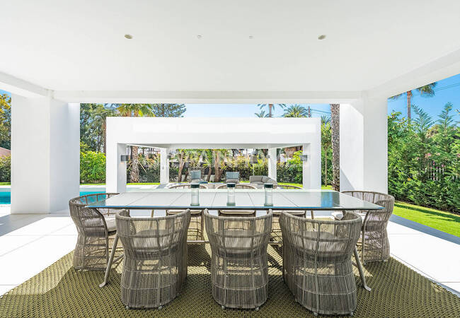 Marbella'da Puerto Banus Yakınında Özel Havuzlu Villa 10