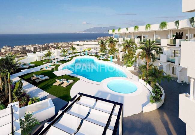 Rincon De La Victoria'da Sahile Yakın Deniz Manzaralı Daireler 2