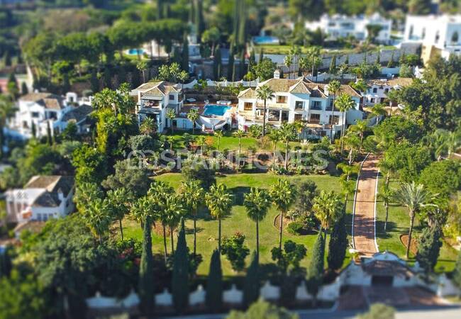 Herenhuis Als Fantastische Investeringsmogelijkheid In Benahavis 2